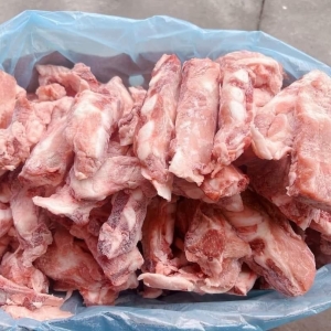 SƯỜN SỤN ỨC HEO